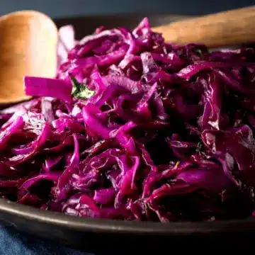 Braised Red Cabbage With Apples