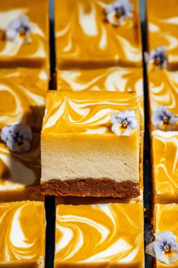 Vegan mango cheesecake bars