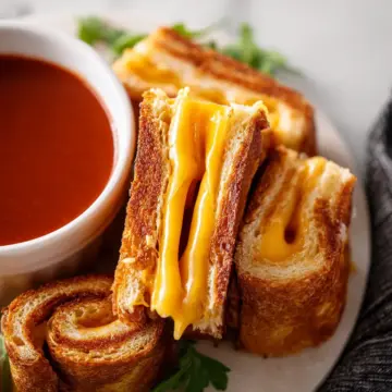 Grilled Cheese Roll Ups