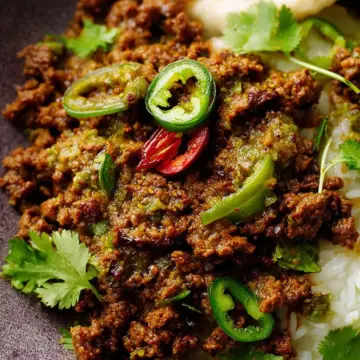 Qeema – Easy Indian Curried Beef Mince