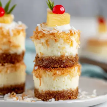 Coconut Pineapple Cheesecake (Minis)