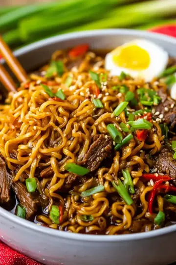 Beef Ramen Noodles (Slow Cooker)